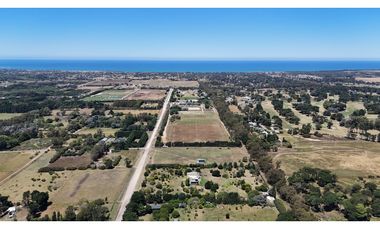 LOS ACANTILADOS - MAGNIFICA RESIDENCIA SOBRE 23.900 M2 DE TIERRA