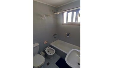 ---APTO CREDITO---EXCELENTE CHALET SOBRE DOS TERRENOS EN ACANTILADOS