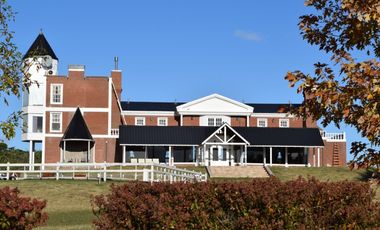 TIERRA & MAR- Country del Golf