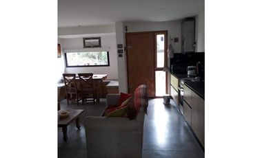 --APTA CREDITO--CASA ESTILO MINIMALISTA