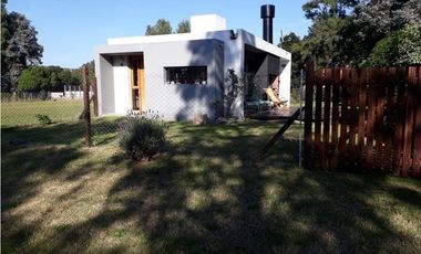 --APTA CREDITO--CASA ESTILO MINIMALISTA