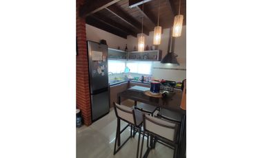 IMPECABLE CASA CON PILETA PARQUE GOLF ACANTILADOS