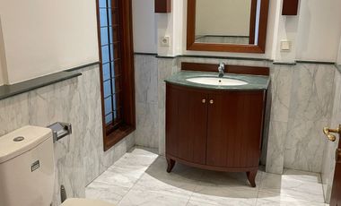 5 Bedroom Modern House at Exotic Compound in Cipete – ready on Aug2025