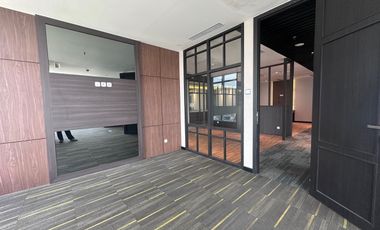 561m2 Equity Tower Semi Furnished - BAGUS - JARANG ADA