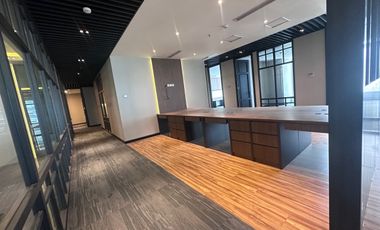 561m2 Equity Tower Semi Furnished - BAGUS - JARANG ADA