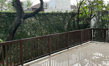 5 Bedroom Modern House at Tropical Compound in Cipete –avail on Sept25