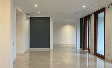 5 Bedroom Modern House at Tropical Compound in Cipete –avail on Sept25