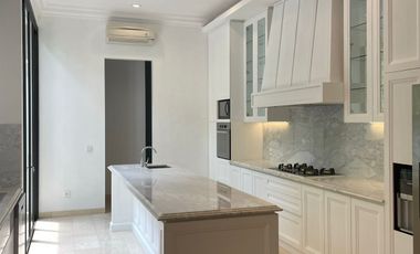 5 Bedroom Modern House at Tropical Compound in Cipete –avail on Sept25