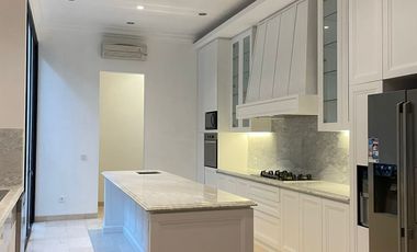 5 Bedroom Modern House at Tropical Compound in Cipete –avail on Sept25