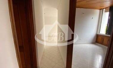 APARTAMENTO EN VENTA BARRIO CENTRO|9327