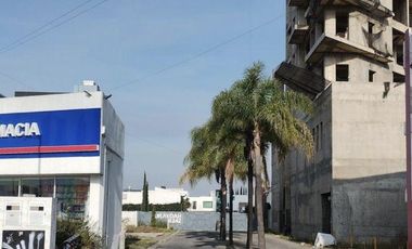 Lotes en Venta en Villas Uraydah, frente a Chedraui Select de Lomas