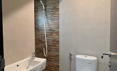 Disewakan Rumah New Brand Siap Huni Di Summarecon Crown Gading Bekasi