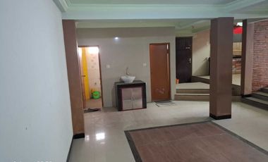 Hunian Dekat Pintu Tol Colomadu