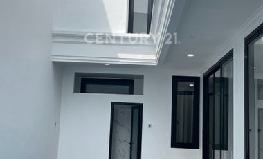Dijual Rumah Brand New Senayan Bintaro Jaya Sektor 9