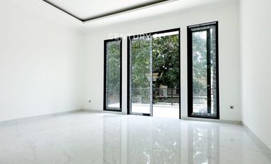 Dijual Rumah Brand New Senayan Bintaro Jaya Sektor 9