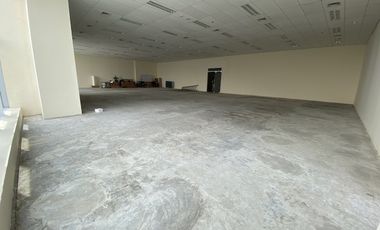 442,2 Sqm Equity Tower-high floor,high ceiling & 2 units 340,6Sqm BARE