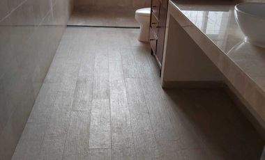 5 Bedroom Simprug Garden - cozy