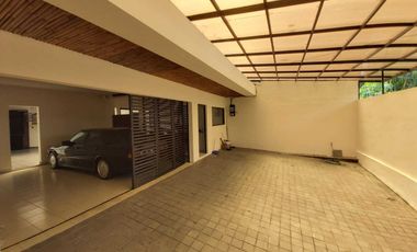 5 Bedroom Simprug Garden - cozy