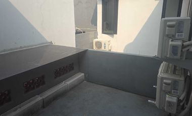 Disewakana Cendana Peak Karawaci dekat toll, rumah rapih min sewa 2thn