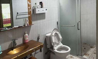 TURUN HARGA Rumah cantik hoek Tangerang dekat toll dan public area