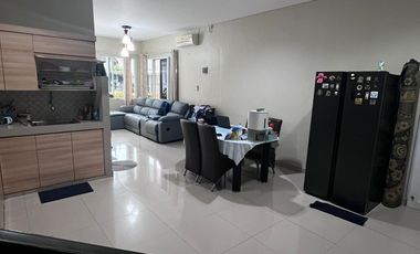 TURUN HARGA Rumah cantik hoek Tangerang dekat toll dan public area