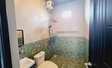 Rumah Hook Modern Tropis Kekinian Kolam Dgn Renang Di Sumber Solo Kota