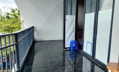 Rumah Besar di Kaplingan DPRD, Blora kota