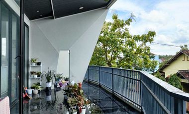 Rumah Besar di Kaplingan DPRD, Blora kota