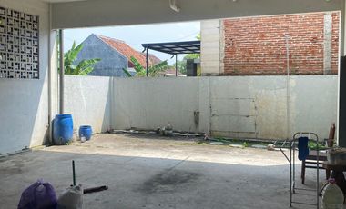Rumah Besar di Kaplingan DPRD, Blora kota