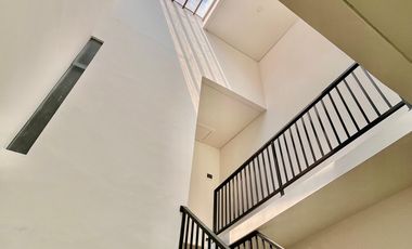 Dijual Rumah 2 Lantai Ready Jatiasih, Skylight & Garden Inside