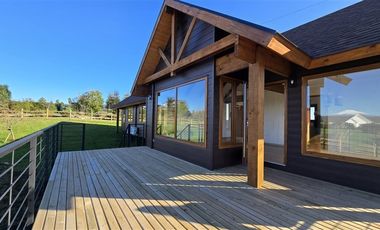 Casa en Arriendo en CONDOMIO LOS ULMOS