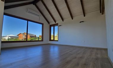 Casa en Arriendo en CONDOMIO LOS ULMOS