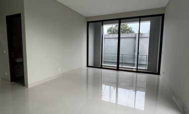 Rumah Baru, siap huni. Dekat Cibubur. 10 menit  TSM Cibubur