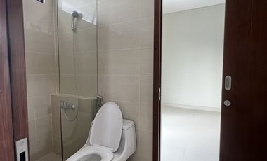 Rumah Baru, siap huni. Dekat Cibubur. 10 menit  TSM Cibubur