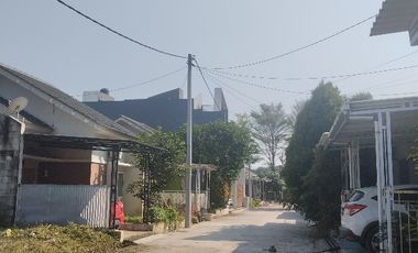 Rumah Minimalis Dekat Tol Sadang