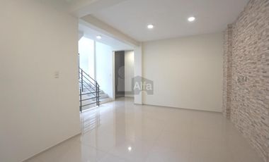 Casa en venta en San Cristóbal de Las Casas, Chiapas - Diagonal Hermanos Paniagua, San Ramón.