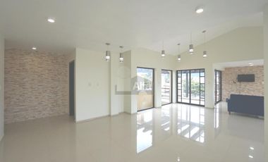 Casa en venta en San Cristóbal de Las Casas, Chiapas - Diagonal Hermanos Paniagua, San Ramón.