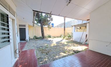 Rumah area Panakukkang Poros Jalan Boulevard