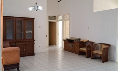 Rumah area Panakukkang Poros Jalan Boulevard