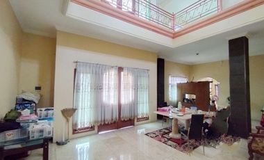 Rumah Luas Bagus Kokoh 2 Lantai Dekat Luwes Mall dan Stasiun Palur