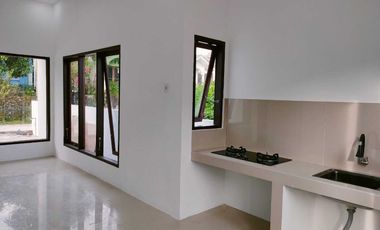 rumah cantik minimalis 1 lantai di palm hills sepinggan