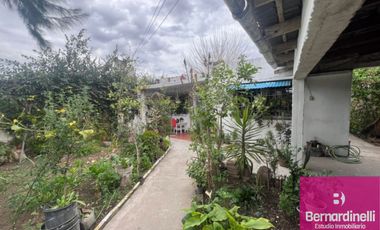 Casa en venta c/ cochera en San Miguel