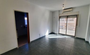 Departamento en alquiler en Lanus Oeste