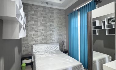 DIJUAL  CEPAT RUMAH VILLA 1 LANTAI SEMI FURNIS DI CIMAHI KOTA CIMAHI