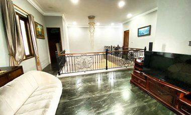 Rumah mewah serengan solo bonus furnish komplit