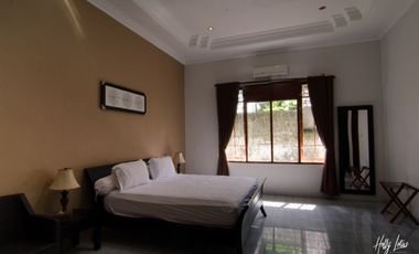 Private Villa di Montong, Batu Layar dekat Senggigi