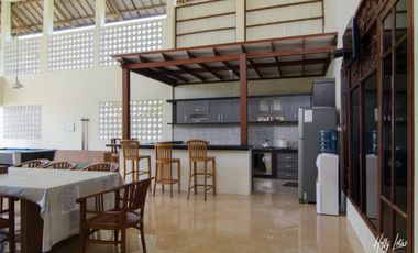 Private Villa di Montong, Batu Layar dekat Senggigi