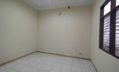Dijual Rumah Siap Huni Bagus MOJOARUM Dekat UNAIR, MERR, Dharmahusada