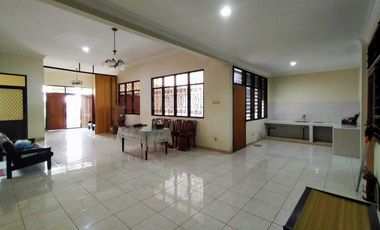 Dijual Rumah Siap Huni Bagus MOJOARUM Dekat UNAIR, MERR, Dharmahusada