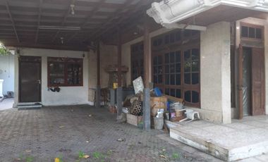 Dijual Rumah dihitung harga Tanah saja di Gatot Subroto Denpasar